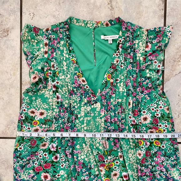 Julia Jordan Flutter Sleeve Green Floral Pleated Dress 10 NWT - Picture 4 of 12